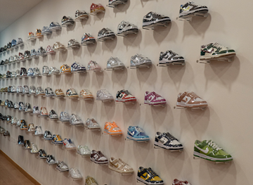portugal/vilamoura/shop/rotation-sneaker-shop