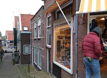 netherlands/volendam/shop/souvenir-store-volendam