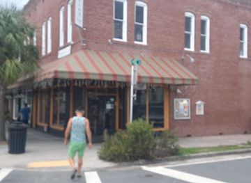 florida/apalachicola/shop/go-fish-clothing-jewelry