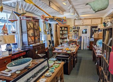 rhode-island/westerly/shop/bay-breeze-interiors