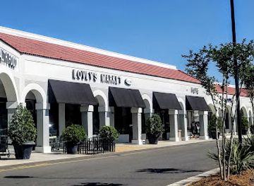 Landfall shopping center