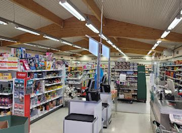 iceland/seydisfjordur/shop/kjorbuoin