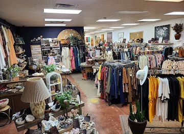 arizona/mesa/downtown-mesa/shop/nash-vintage-collective-nv-collective