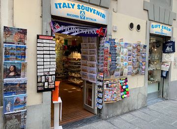 italy/florence/shop/italy-souvenir-gift-shop