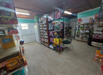 the-bahamas/rum-cay/shop/kirtland-s