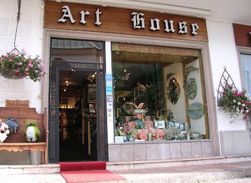italy/cortina-d-ampezzo/shop/art-house