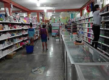 honduras/aguan-valley/shop/supermercado-mys