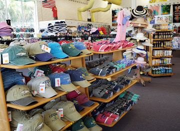 florida/fort-myers/fort-myers-beach/shop/winds-outlet