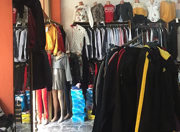 albania/berat/shop/butik-ne-berat