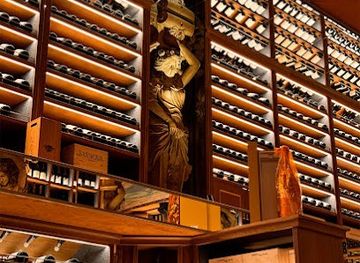 spain/madrid/shop/the-library-wine-boutique-cuisine