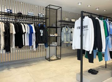 cyprus/kyrenia/shop/brandstore