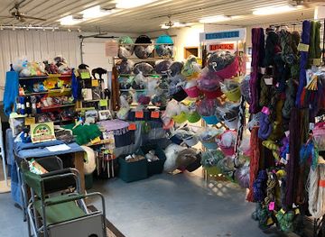 south-dakota/great-plains/shop/busy-ewe-farm-and-fibers
