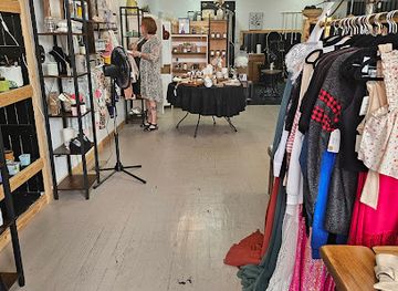 nevada/humboldt-county/shop/bloom-burn-boutique