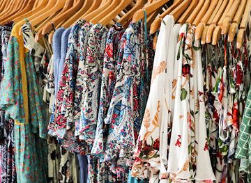 australia/gold-coast/burleigh-heads/shop/feather-fox-boutique-studio