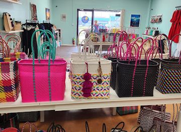 texas/south-padre-island/shop/h-l-hannah-lucille-s-boutique