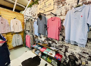 kentucky/land-between-the-lakes-national-recreation-area/shop/gigi-s-boutique-and-marketplace