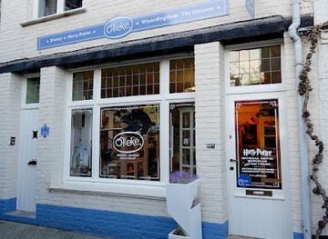 belgium/bruges/shop/olleke-wizarding-shop-brugge