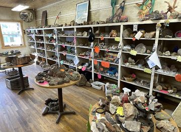 Rockin Riddle Rock Shop