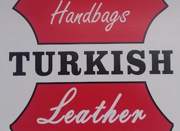 turkiye/kusadasi/long-beach/shop/turkish-handbags-textile-jackets