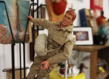 massachusetts/pioneer-valley/shop/a-valley-antiques