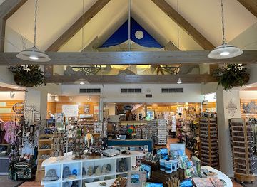 oregon/cascade-mountains/shop/spruce-gifts-and-provisions