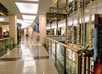 illinois/chicago/magnificent-mile/shop/the-shops-at-north-bridge