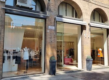 italy/bologna/shop/pinko-boutique-bologna