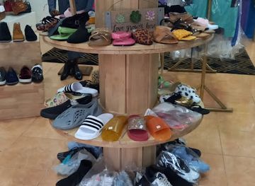 liberia/sinoe-county/shop/unique-gifts-and-greetings