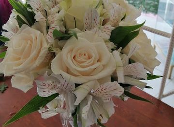 trinidad-and-tobago/sangre-grande/shop/aleana-s-floral-and-gift-shop