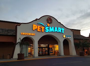 california/oceanside/shop/mission-marketplace