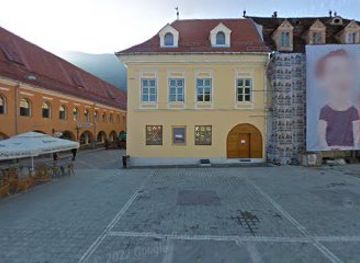 romania/brasov/centrul-vechi/shop/luxury