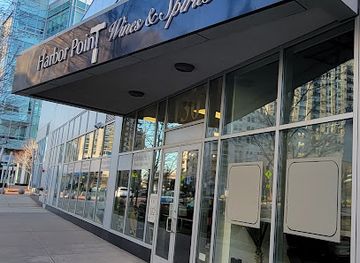 connecticut/stamford/harbor-point/shop/harbor-point-wines-spirits