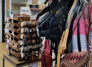 south-dakota/black-elk-peak/shop/whispering-pinest-shirts