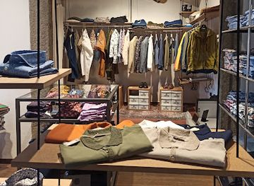 switzerland/ascona/shop/trentametriquadri