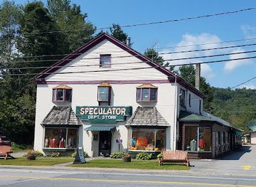 new-york/adirondack-mountains/shop/speculator-department-store