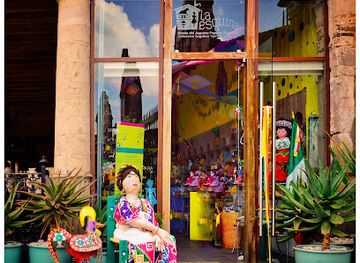 mexico/san-miguel-de-allende/shop/tienda-del-museo-la-esquina-museo-del-jueguete-popular-mexicano