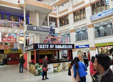 india/darjeeling/chowrasta/shop/trends