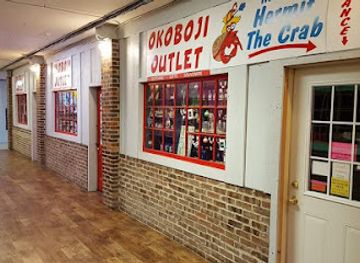 iowa/iowa-great-lakes/shop/okoboji-outlet