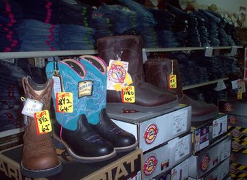 south-dakota/mitchell/shop/moody-s-western-wear