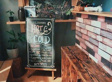 maldives/gnaviyani-atoll/shop/the-shack-by-tin-tin