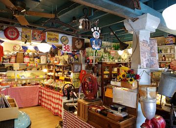 maine/saco/shop/way-way-store