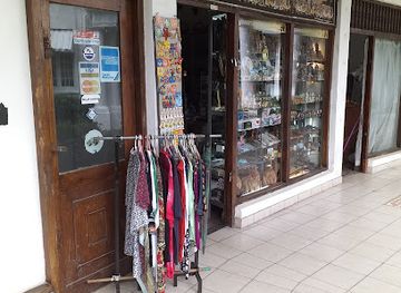 sri-lanka/central-province/shop/kanistan-shopping-arcade