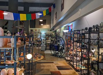 wisconsin/la-crosse/shop/611-crystals-llc