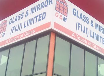 fiji/mamanuca-islands/shop/glass-and-mirror