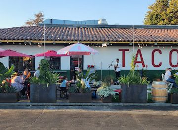 california/napa-valley/shop/the-grape-yard-shopping-center