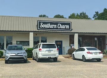 louisiana/river-parishes/shop/southern-charm-marketplace