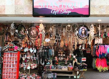 north-carolina/wilmington-area/shop/shantique-gift-shop