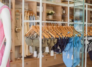 south-africa/cape-town/camps-bay/shop/boutique-marly