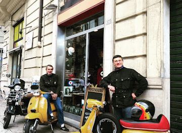 italy/palermo/shop/modwear-clothing-shoes-records