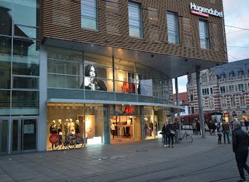 germany/erfurt/shop/h-m